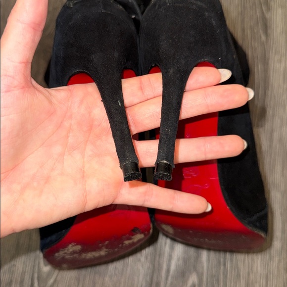 Christian Louboutin Black Heeled Boots with Red Soles - Picture 3 of 16